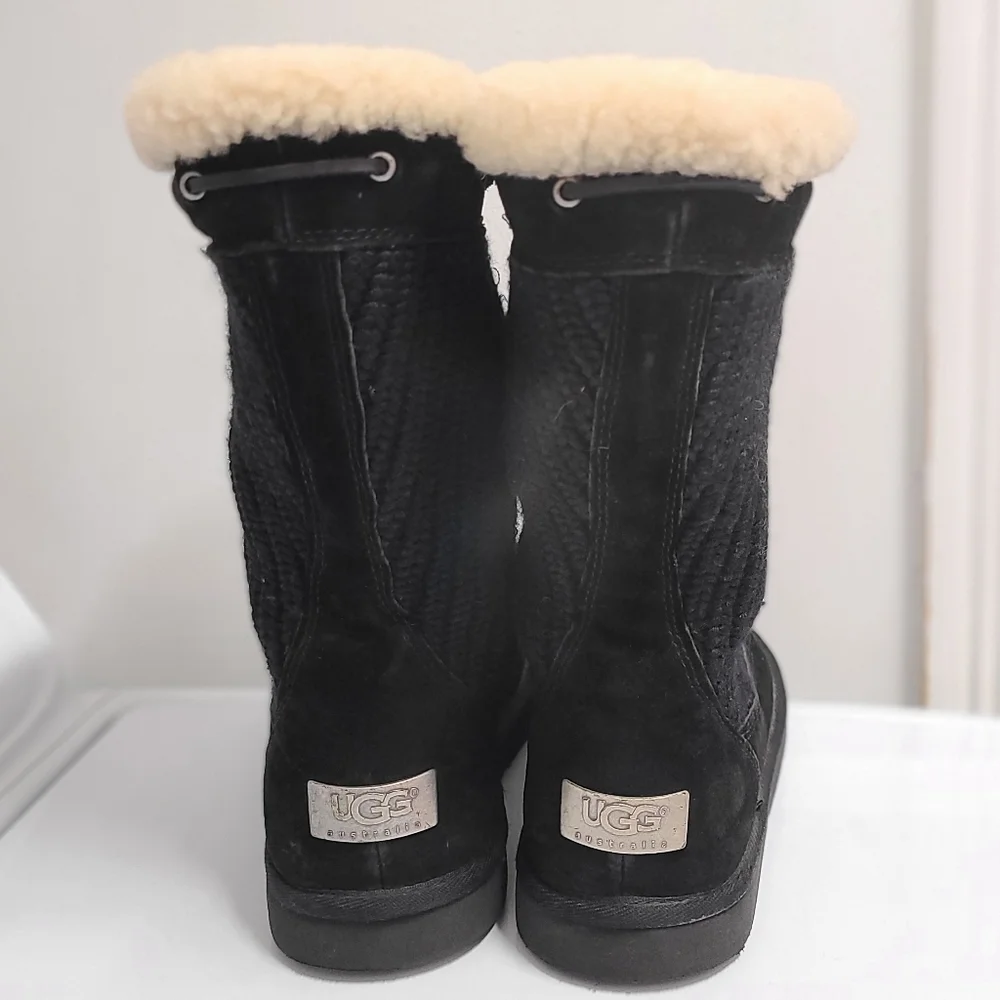 UGG Australia Black Suburb Boots Leather/Cable Knit Size 7